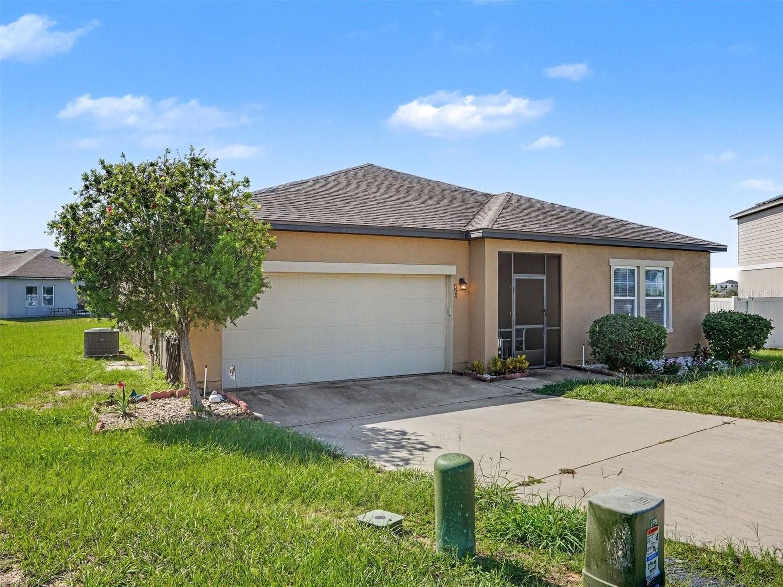 Single Family Residence at 524 BLUE WATER CT, HAINES CITY, photo 6 of 31