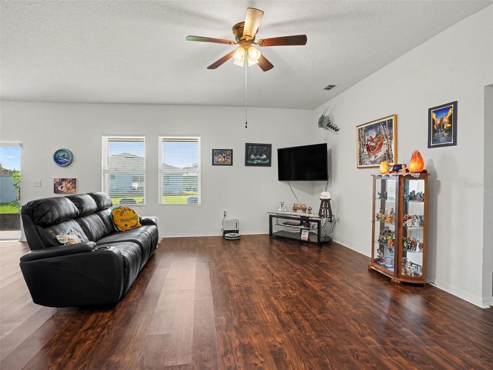 Single Family Residence at 524 BLUE WATER CT, HAINES CITY, photo 9 of 31