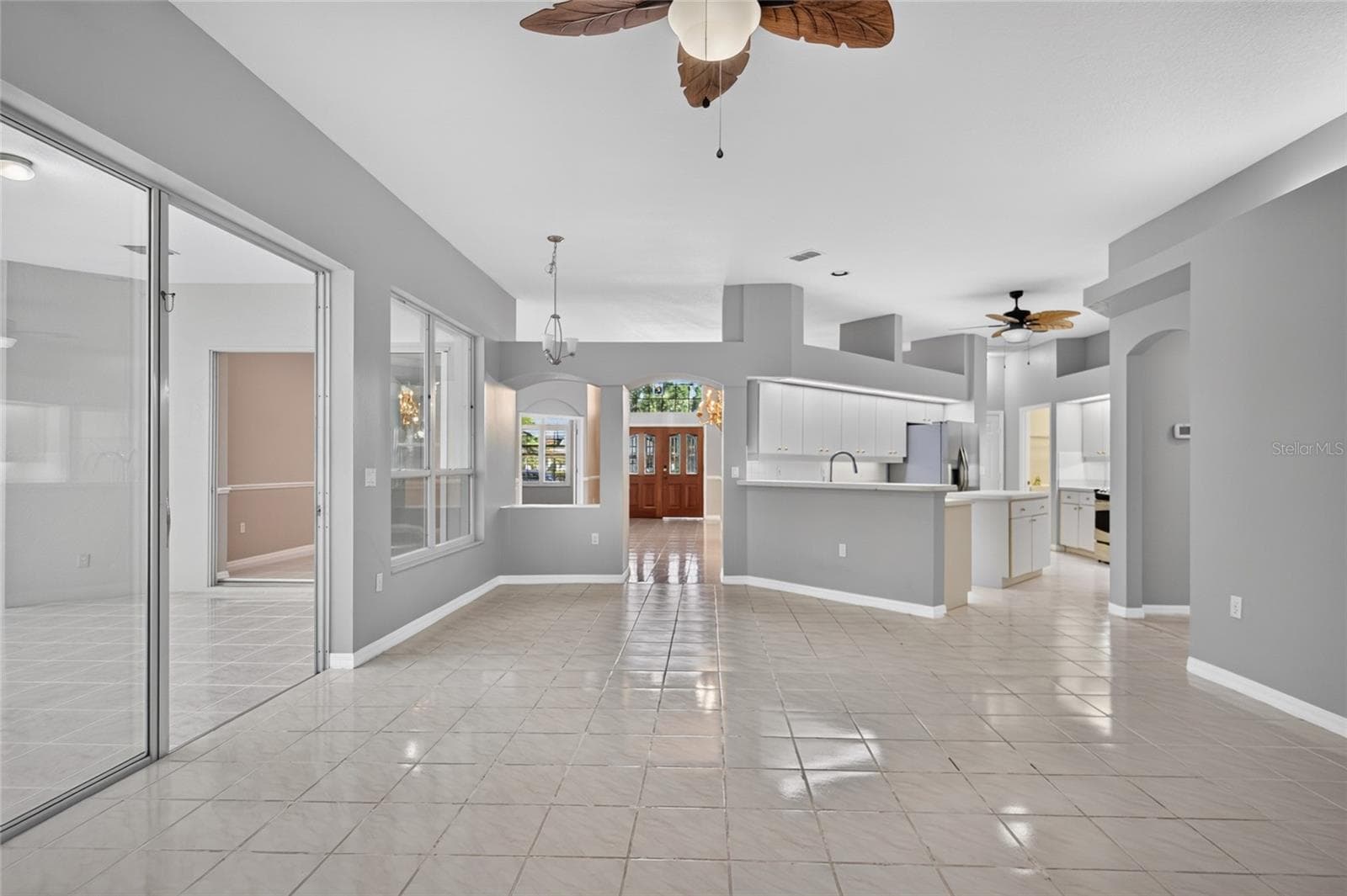 Single Family Residence at 2243 EAGLE BLUFF DR, VALRICO, photo 8 of 54