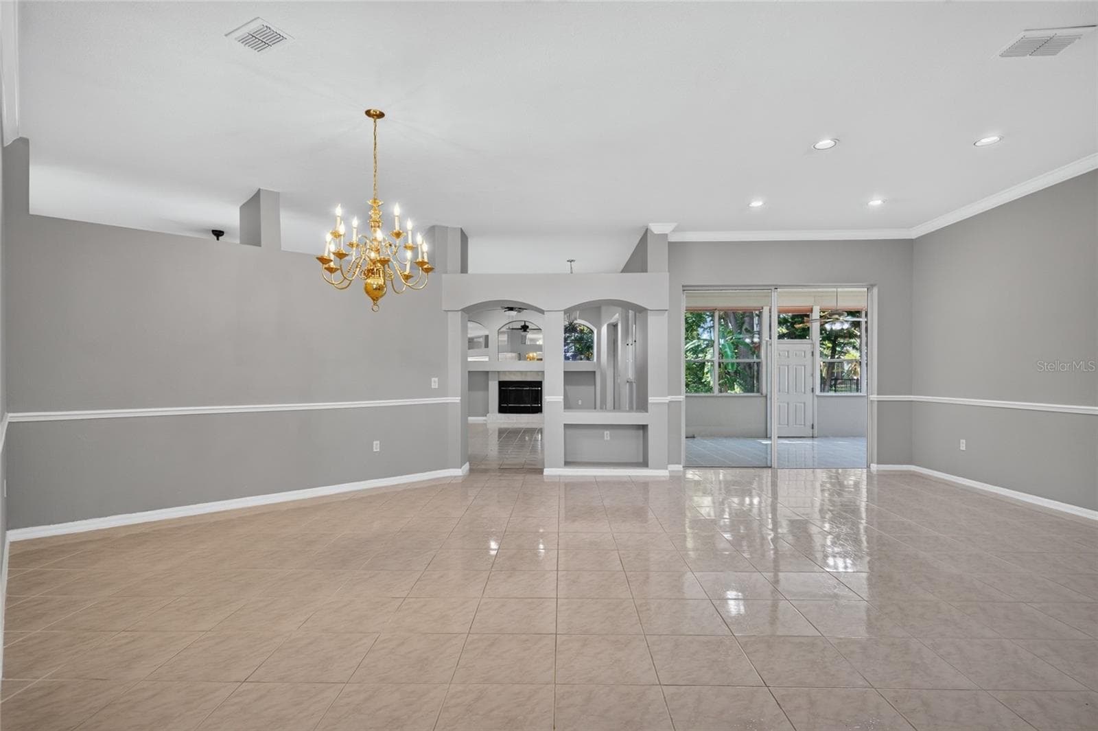 Single Family Residence at 2243 EAGLE BLUFF DR, VALRICO, photo 4 of 54