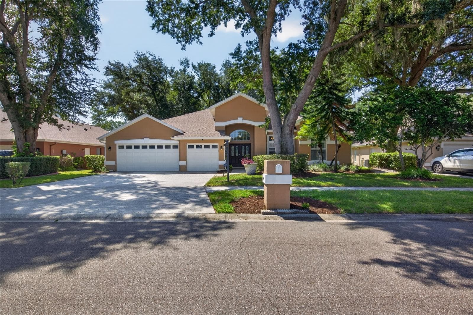 Single Family Residence at 2243 EAGLE BLUFF DR, VALRICO, photo 53 of 54