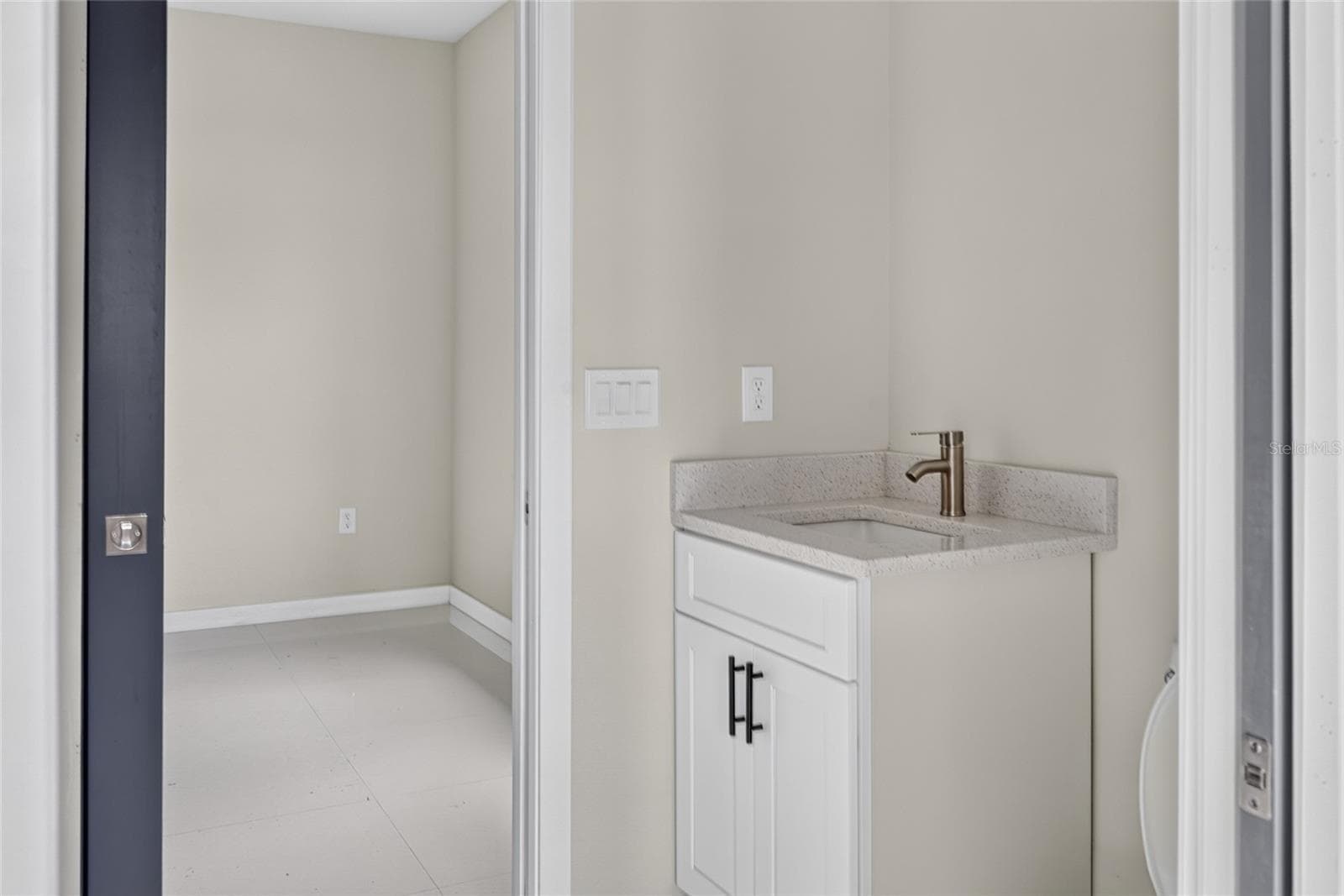 Single Family Residence at 20722 QUINELLA ST, ORLANDO, photo 53 of 92