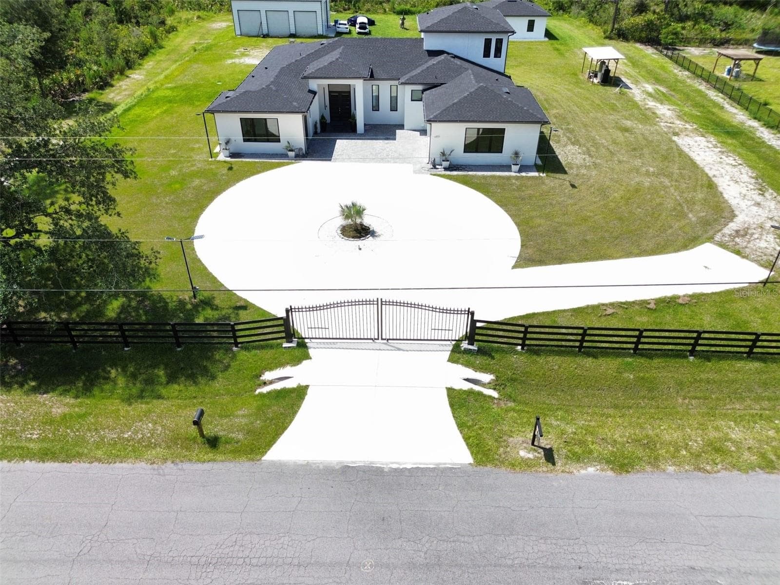 Single Family Residence at 20722 QUINELLA ST, ORLANDO, photo 91 of 92