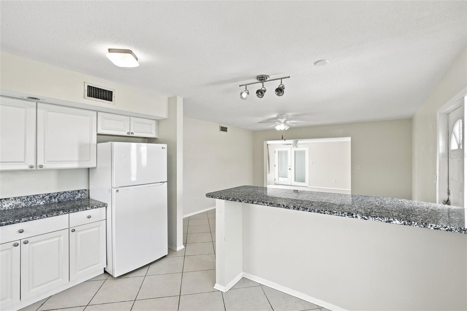 Single Family Residence at 8381 FAY AVE, NORTH PORT, photo 17 of 34