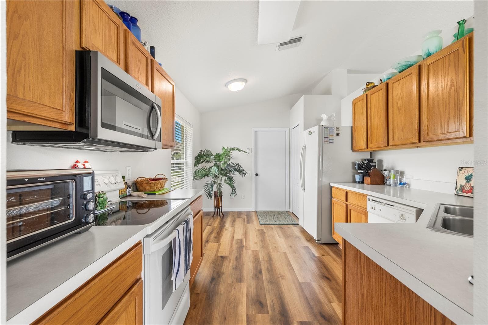 Single Family Residence at 10234 HUNTERS HAVEN BLVD, RIVERVIEW, photo 15 of 44