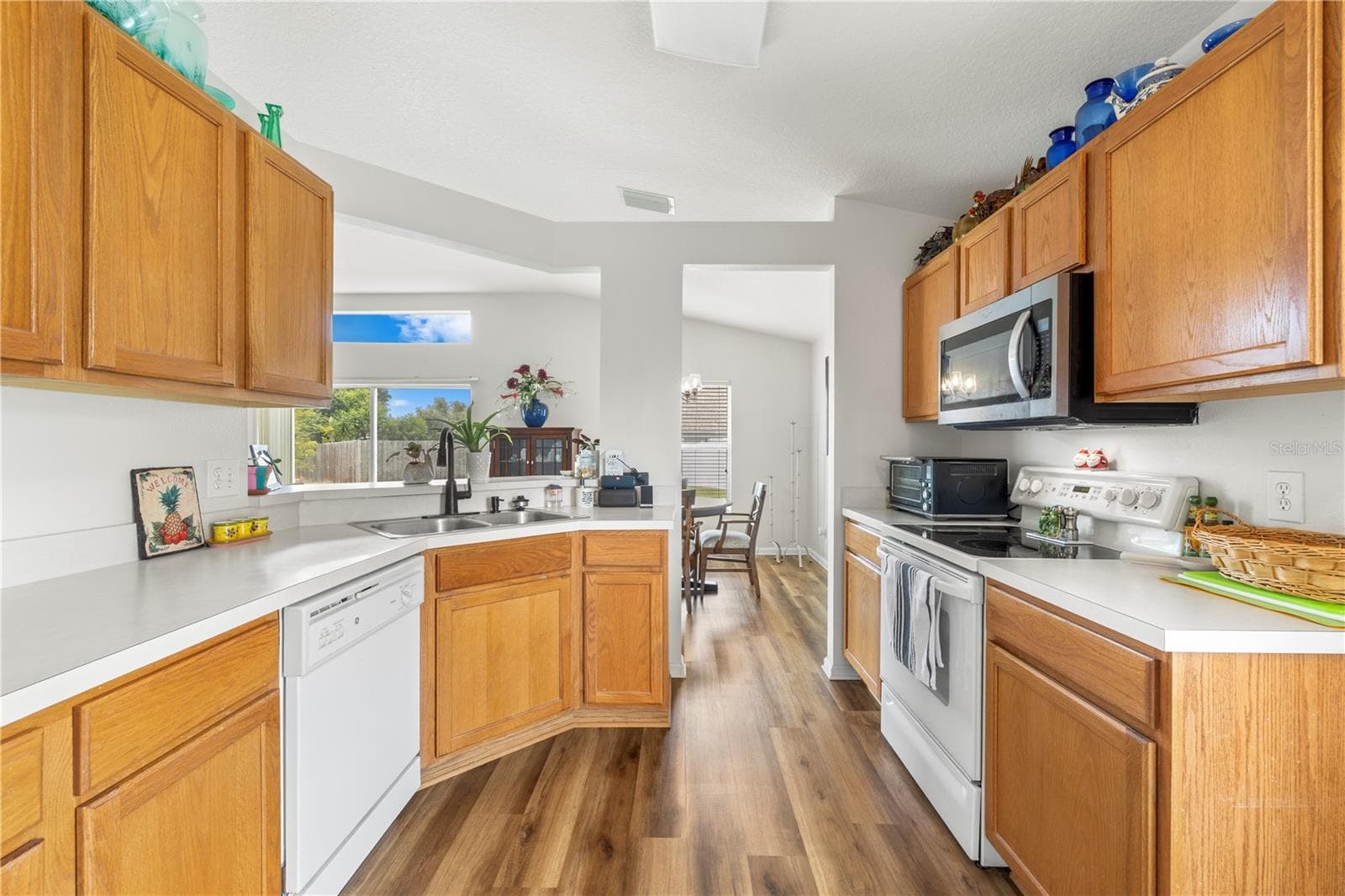Single Family Residence at 10234 HUNTERS HAVEN BLVD, RIVERVIEW, photo 17 of 44