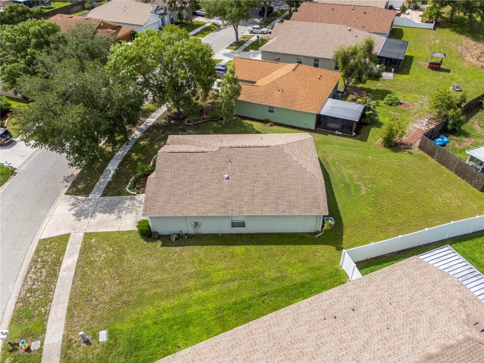 Single Family Residence at 10234 HUNTERS HAVEN BLVD, RIVERVIEW, photo 37 of 44