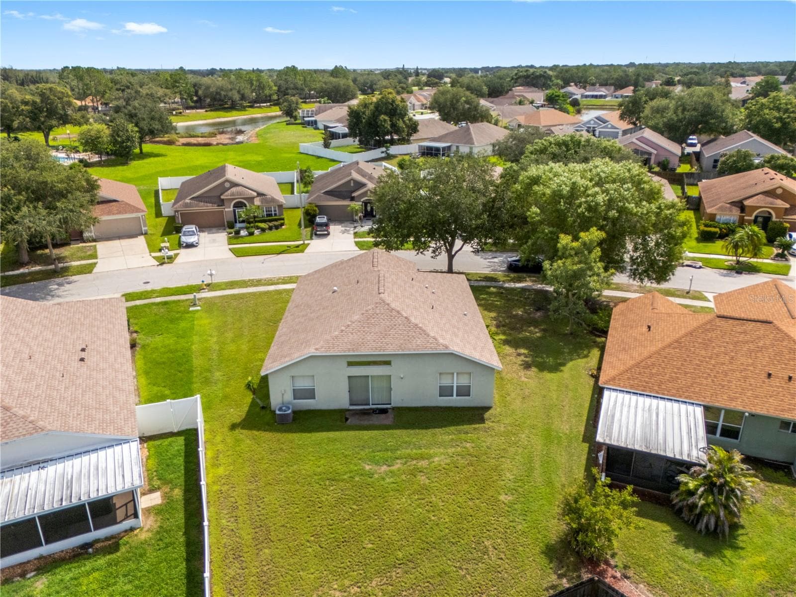 Single Family Residence at 10234 HUNTERS HAVEN BLVD, RIVERVIEW, photo 41 of 44