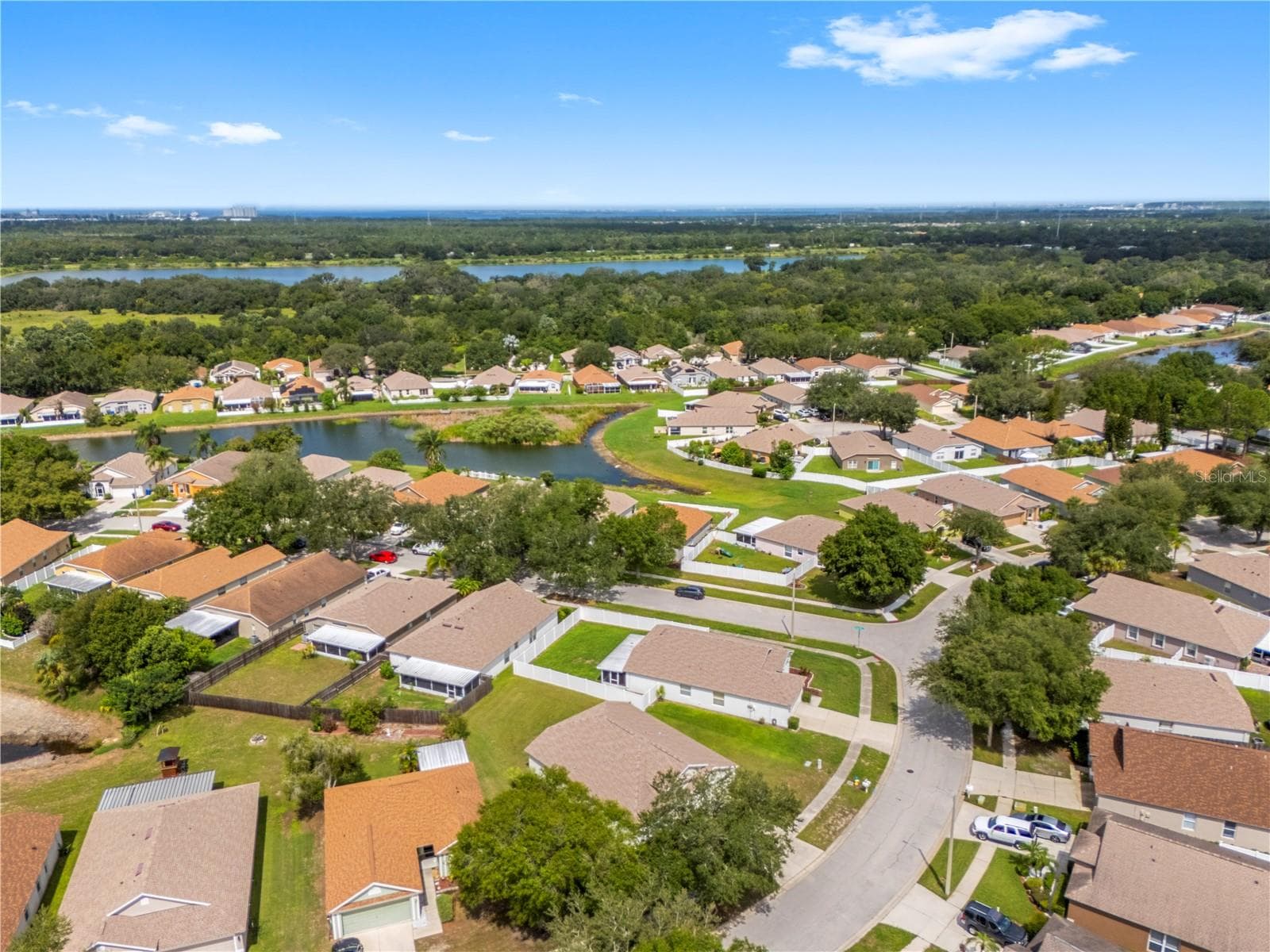 Single Family Residence at 10234 HUNTERS HAVEN BLVD, RIVERVIEW, photo 42 of 44