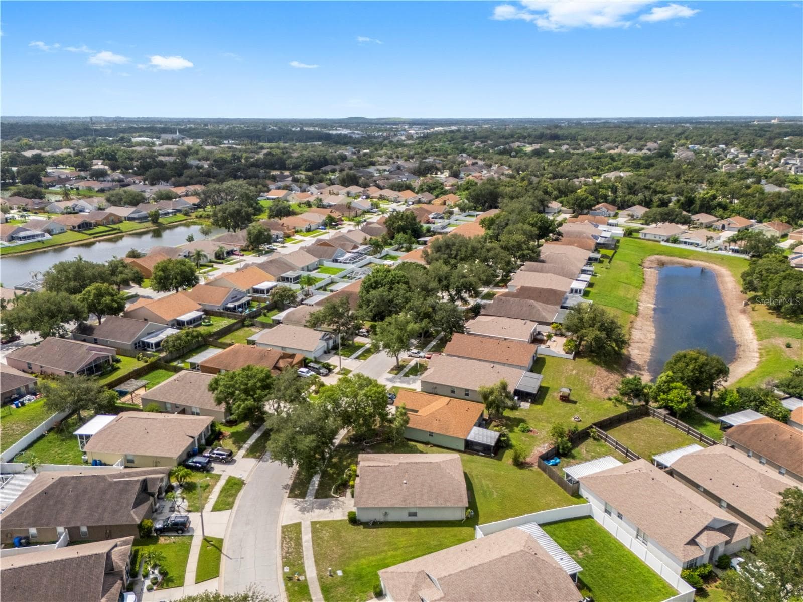 Single Family Residence at 10234 HUNTERS HAVEN BLVD, RIVERVIEW, photo 43 of 44
