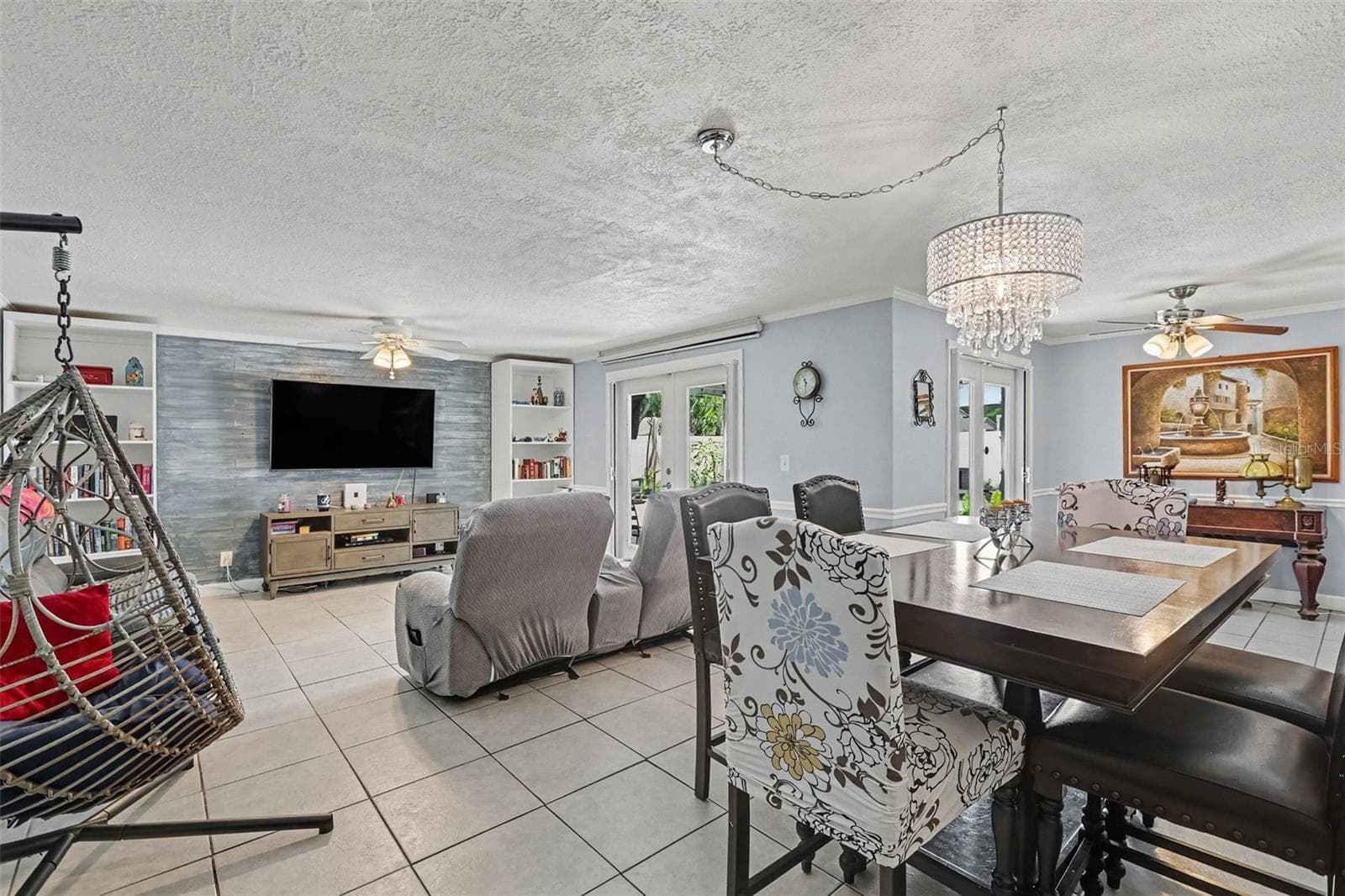 Great space. - 12321 82ND AVE, SEMINOLE