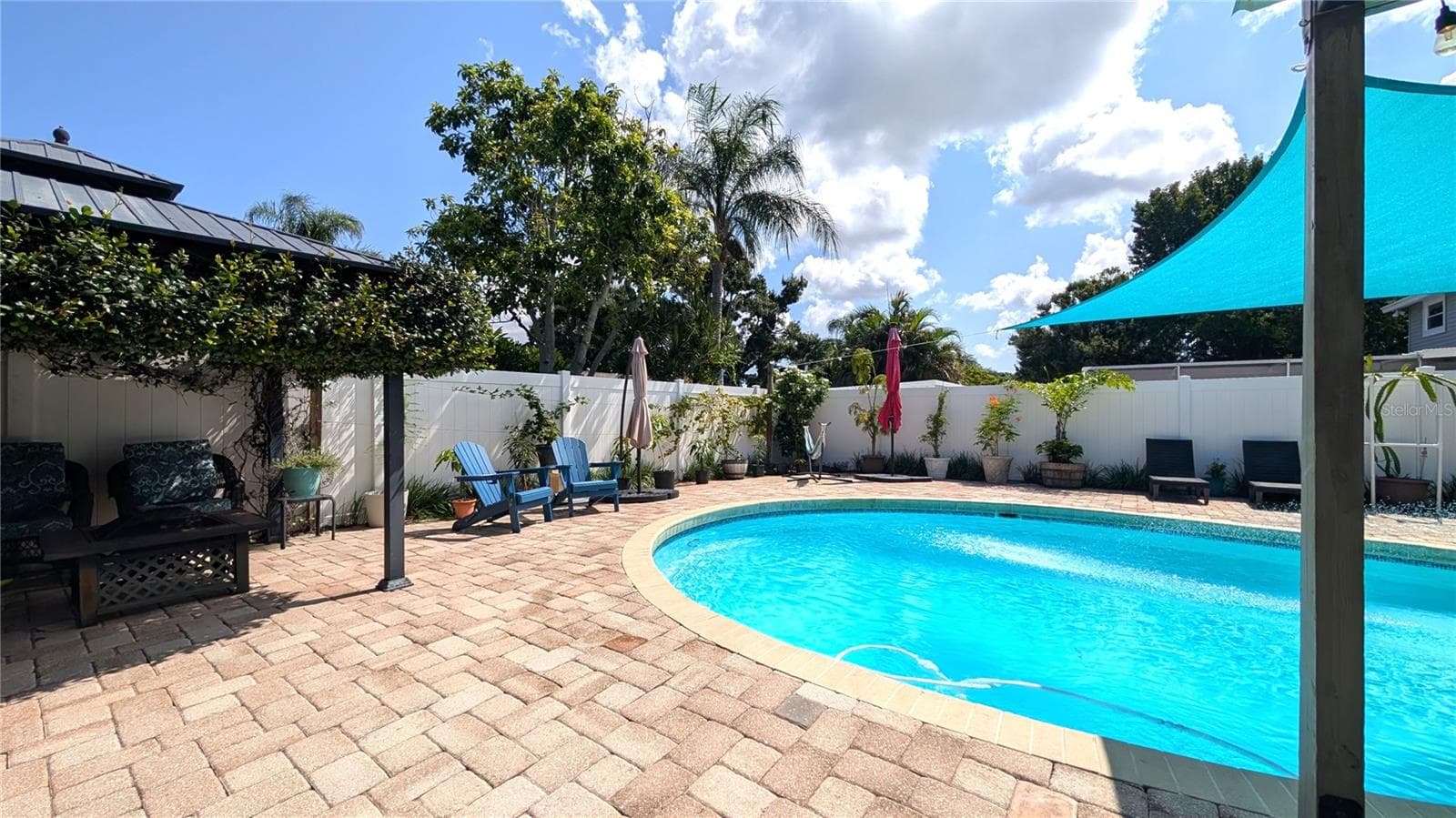 Beautiful from every angle. - 12321 82ND AVE, SEMINOLE