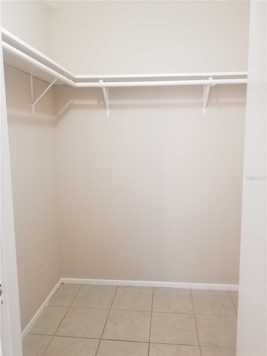 Unit B - 15588 59TH ST N, CLEARWATER