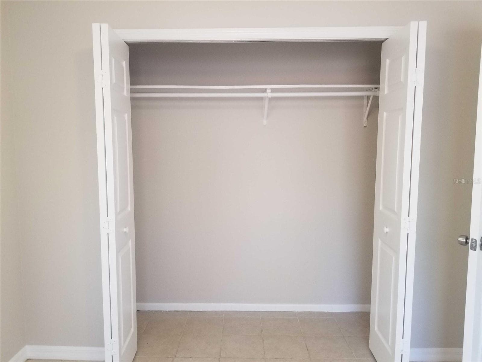 Unit B - 15588 59TH ST N, CLEARWATER