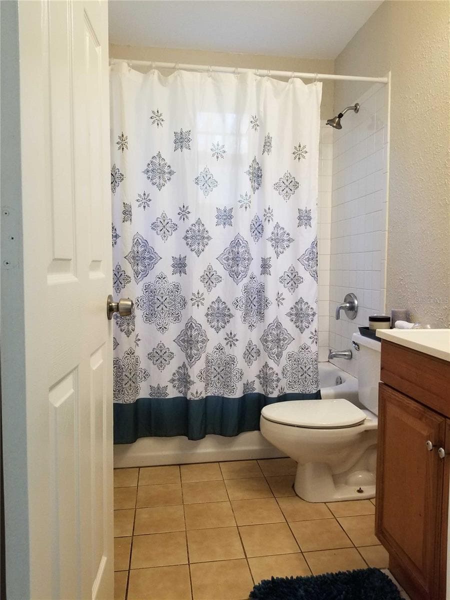 Unit B - 15588 59TH ST N, CLEARWATER