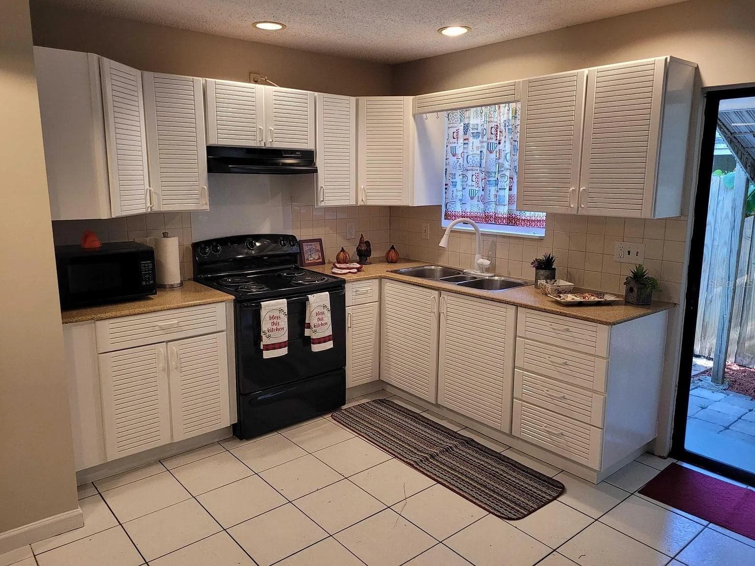 Unit A - 15588 59TH ST N, CLEARWATER