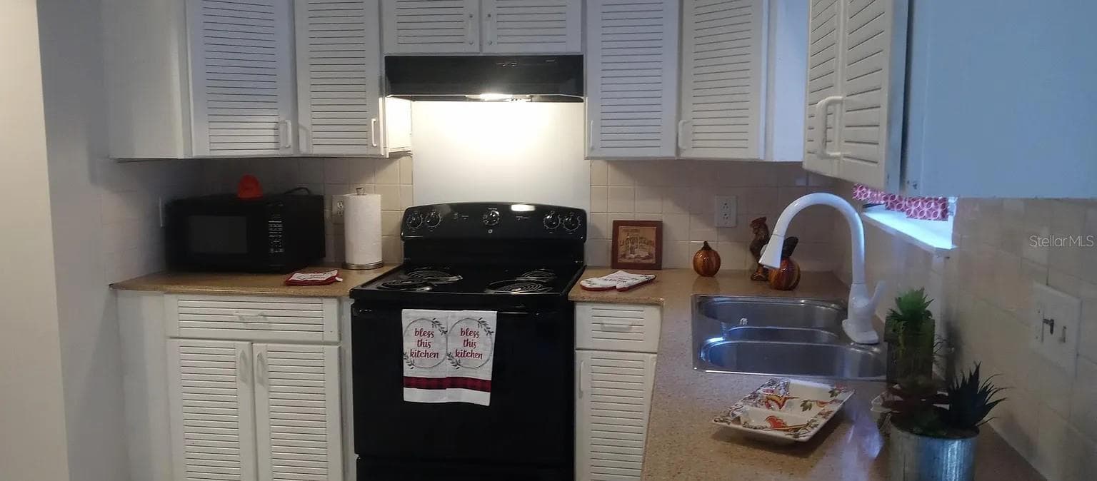 Unit A - 15588 59TH ST N, CLEARWATER