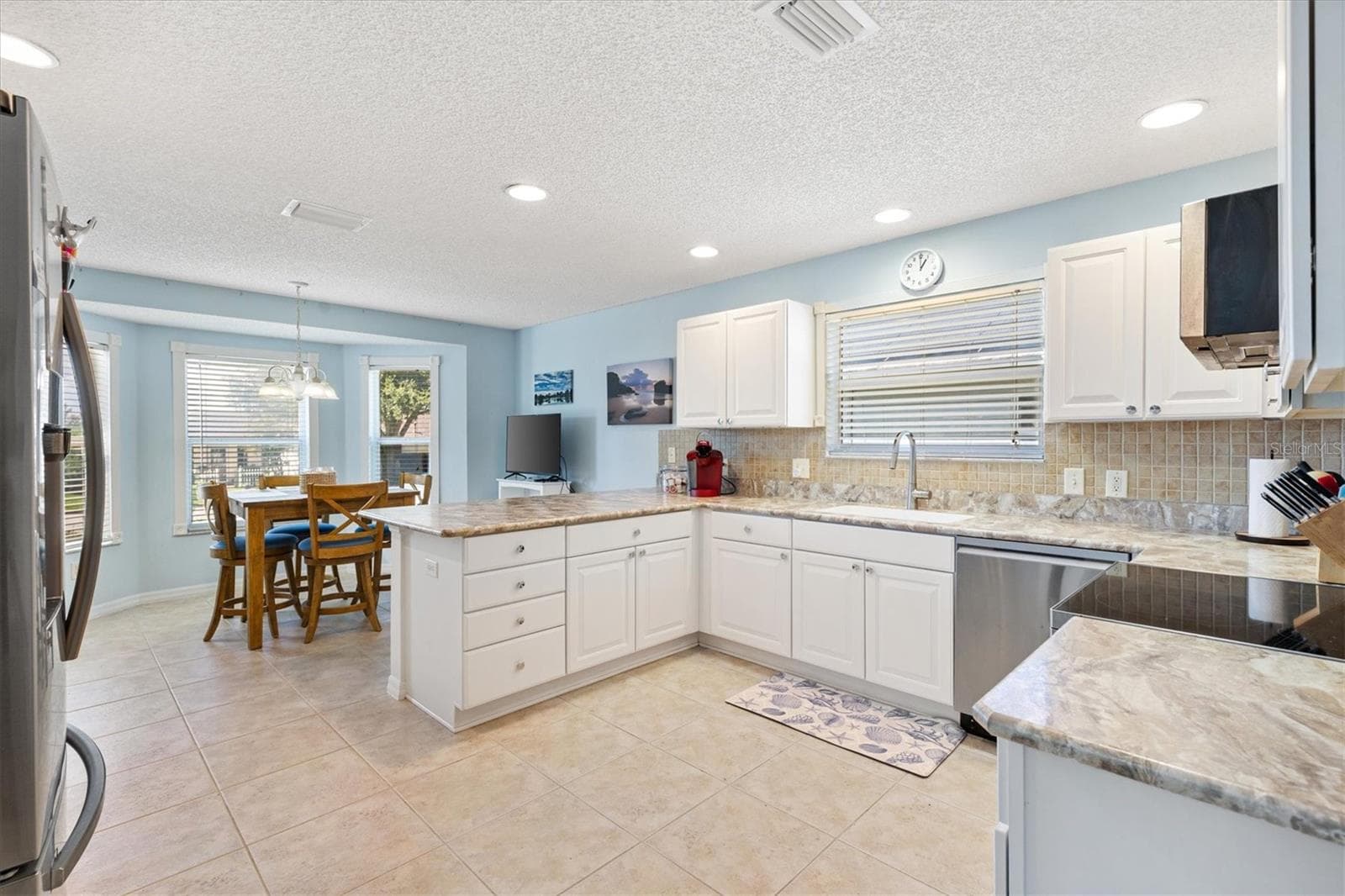 Single Family Residence at 7815 SE 166TH HIBERNIA LN, THE VILLAGES, photo 4 of 40