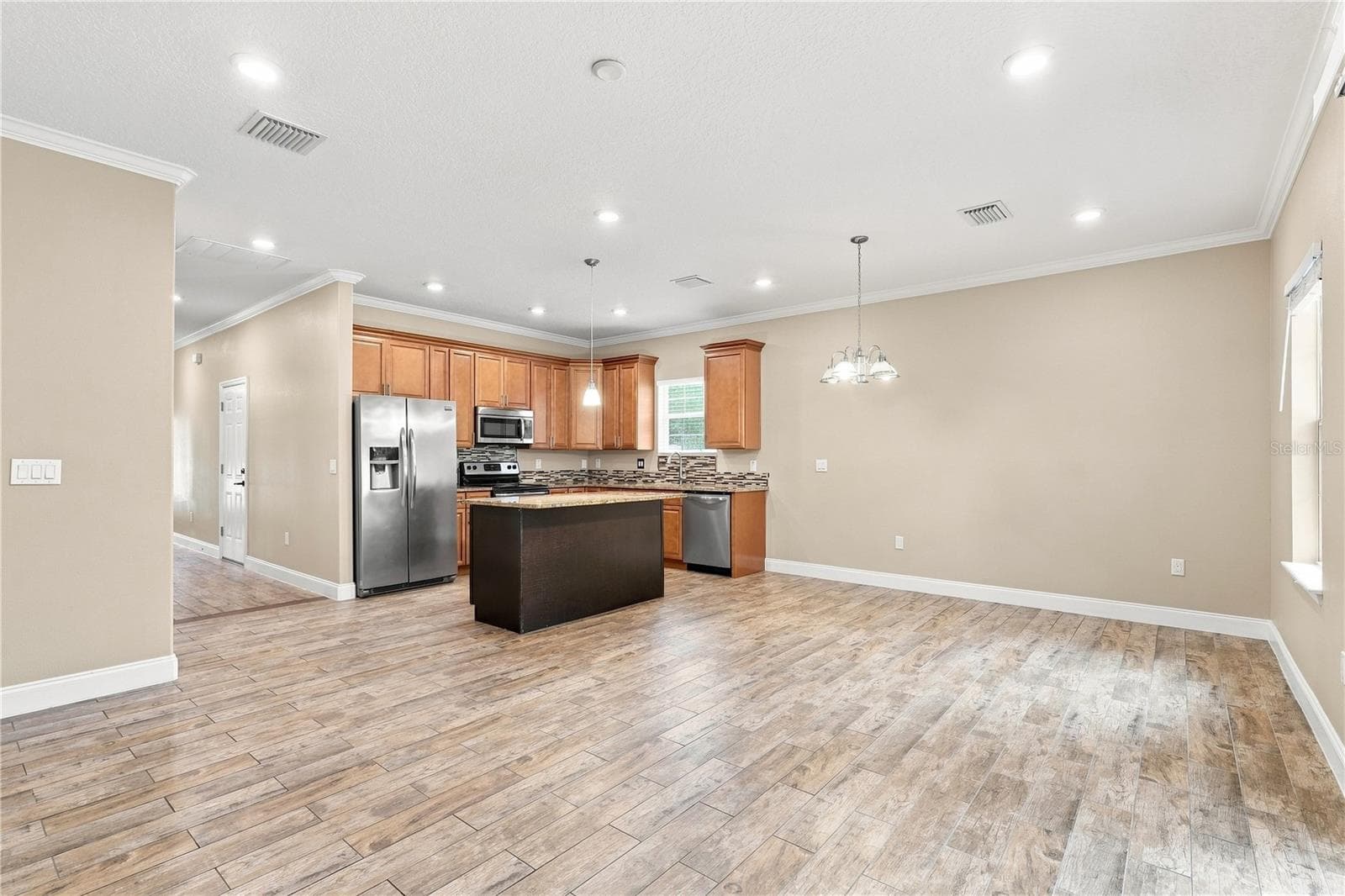 Townhouse at 20 W PRINCETON ST, ORLANDO, photo 12 of 32