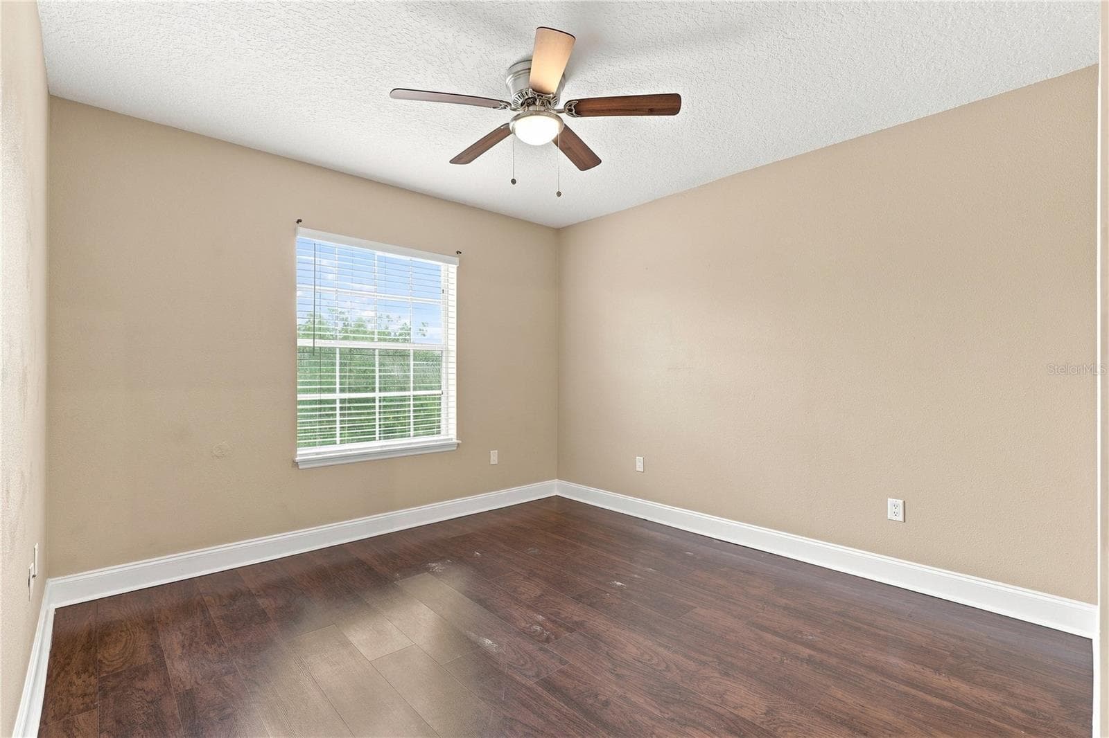Townhouse at 20 W PRINCETON ST, ORLANDO, photo 17 of 32