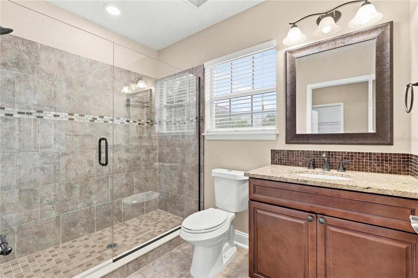 Townhouse at 20 W PRINCETON ST, ORLANDO, photo 22 of 32