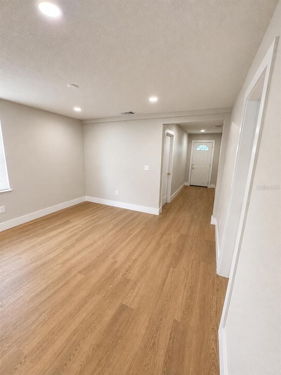 Single Family Residence at 2908 BANZA ST, TAMPA, photo 6 of 32