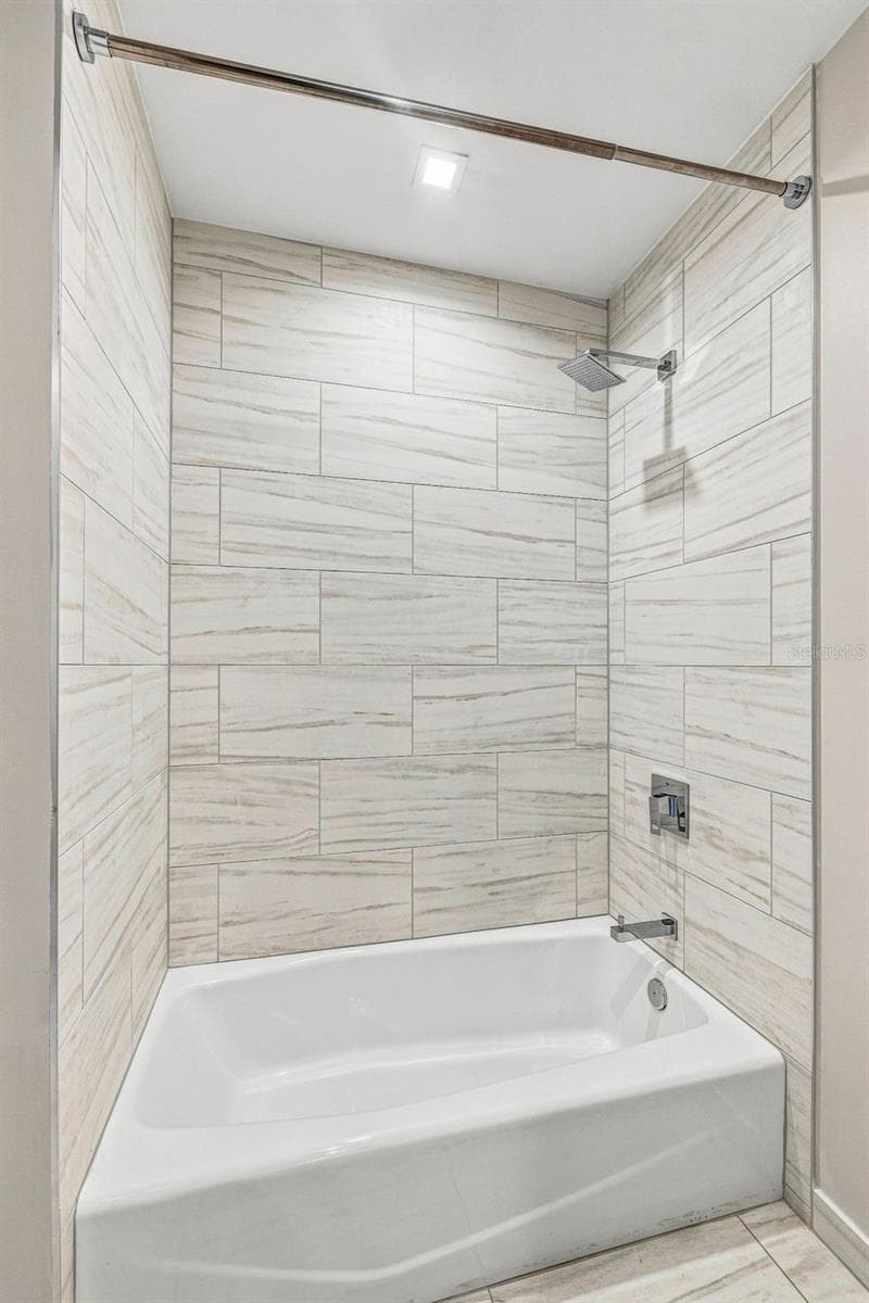 Condominium at 5120 MARINA WAY #16002, TAMPA, photo 34 of 66