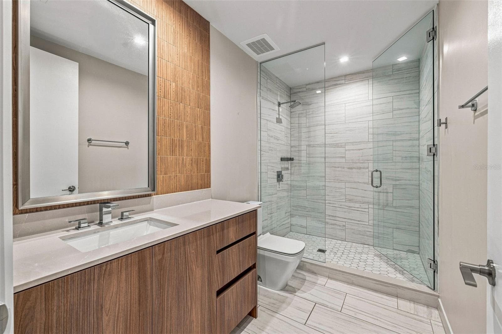 Condominium at 5120 MARINA WAY #16002, TAMPA, photo 37 of 66