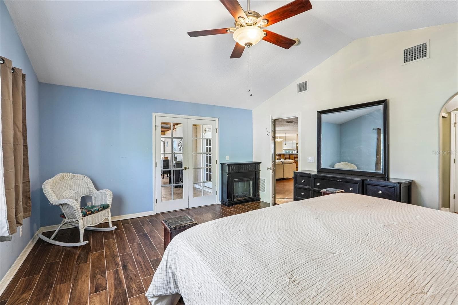 French Doors to screened patio and pool - 3131 N CANAL DR, PALM HARBOR