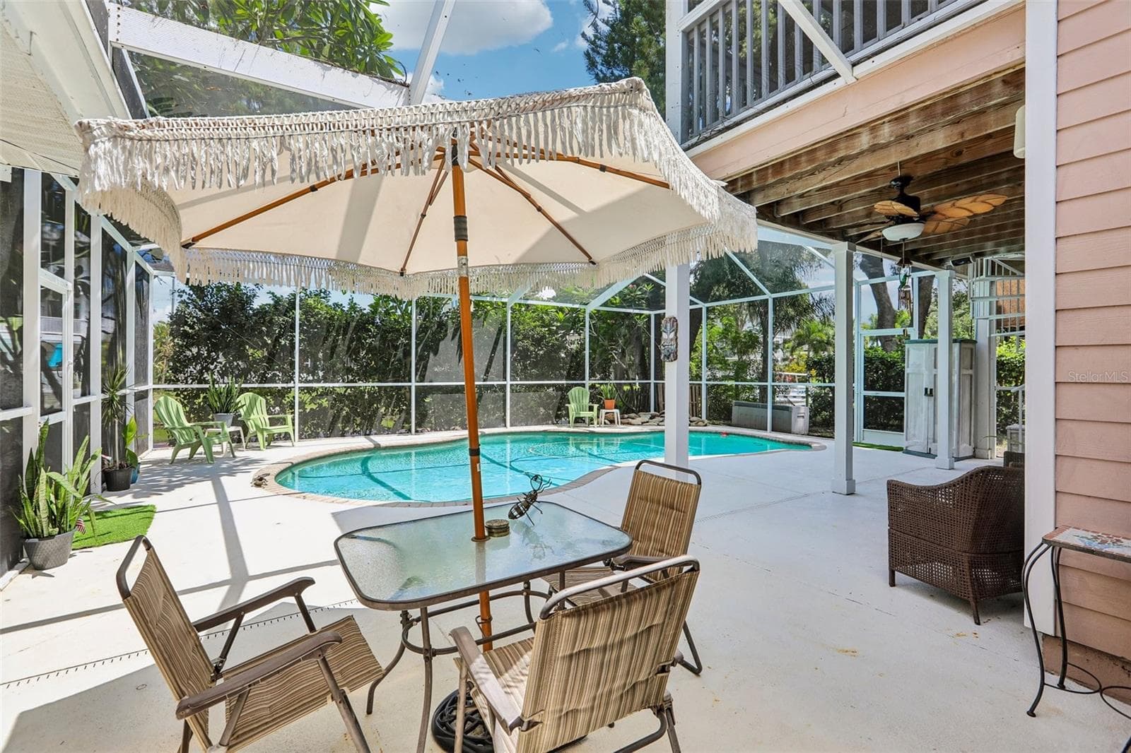 Outdoor space - 3131 N CANAL DR, PALM HARBOR