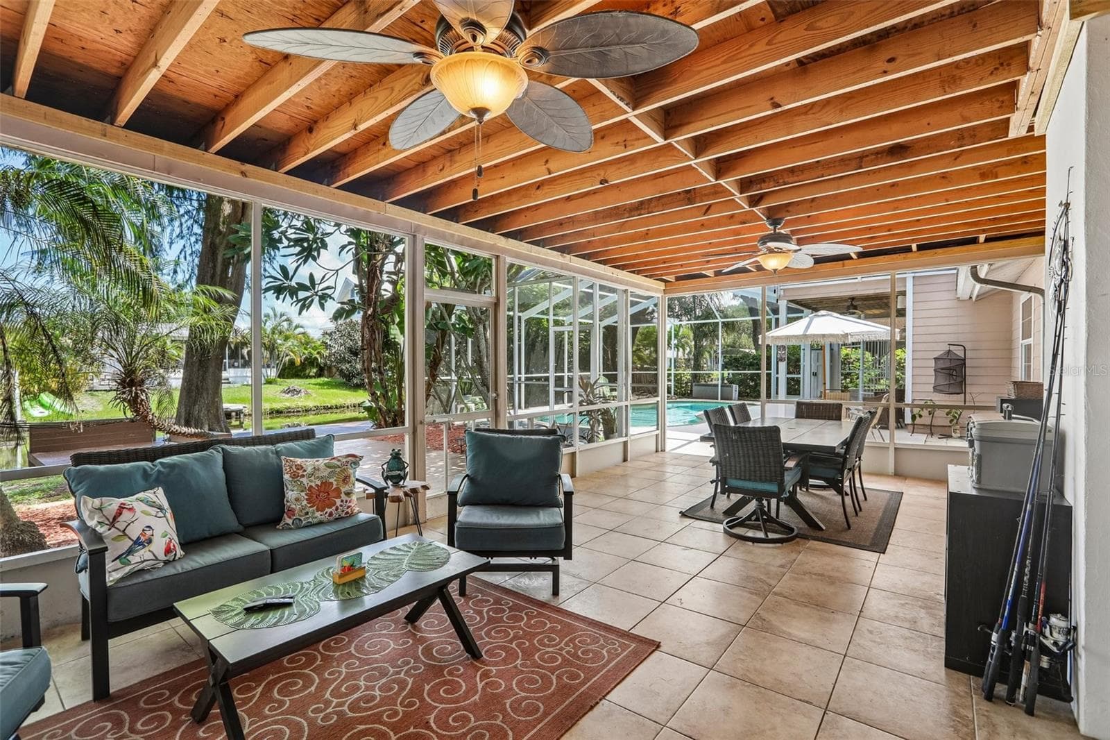 Covered/Screened patio - 3131 N CANAL DR, PALM HARBOR