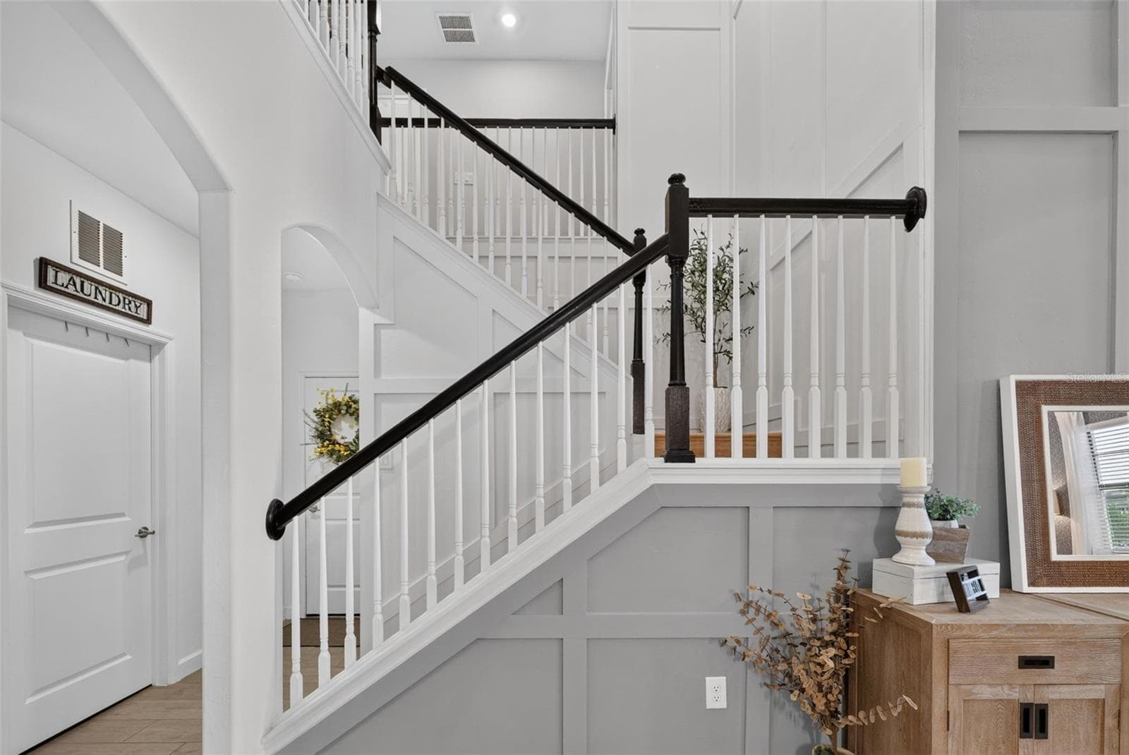 Custom White Oak Staircase and Accent Wall - 15008 MISTY WATER XING, BRADENTON