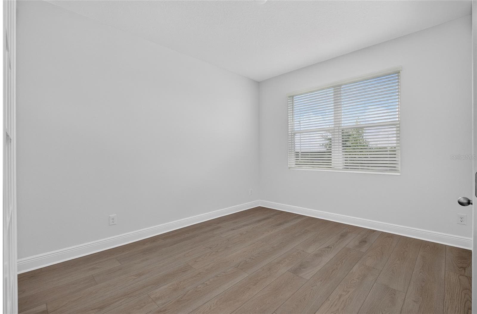 Single Family Residence at 7501 CATANIA LOOP, CLERMONT, photo 18 of 59