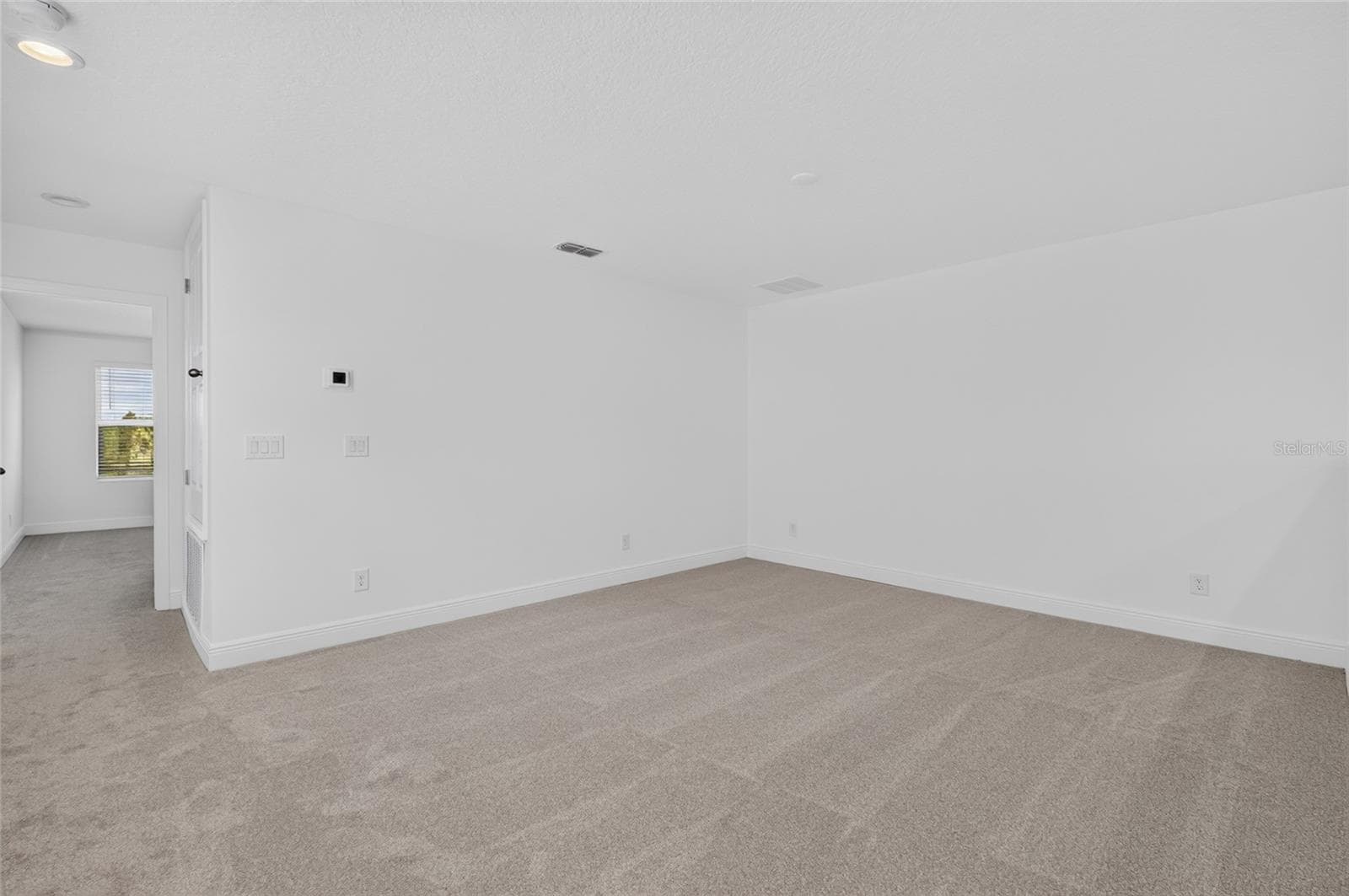 Single Family Residence at 7501 CATANIA LOOP, CLERMONT, photo 23 of 59