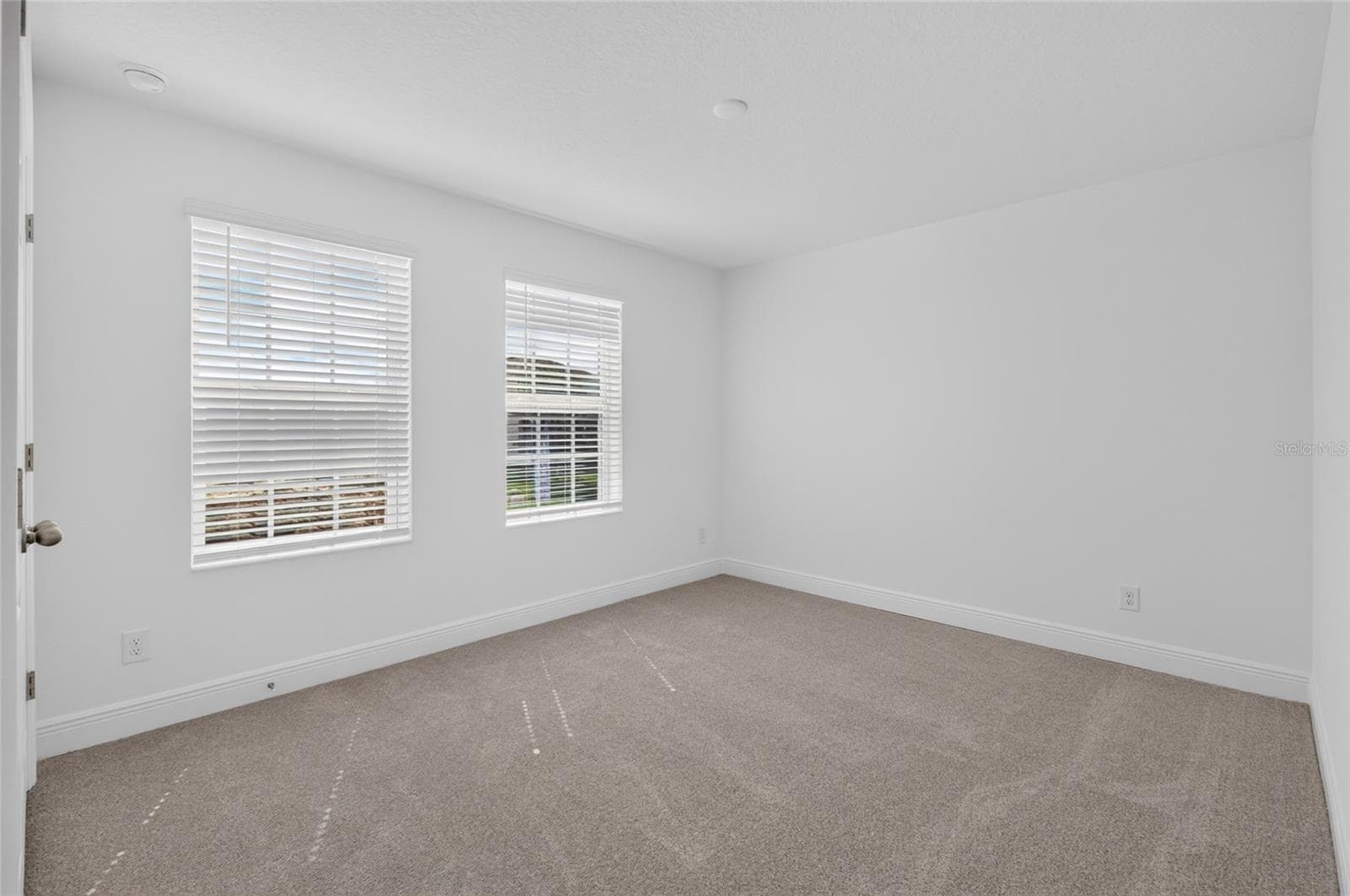 Single Family Residence at 7501 CATANIA LOOP, CLERMONT, photo 32 of 59