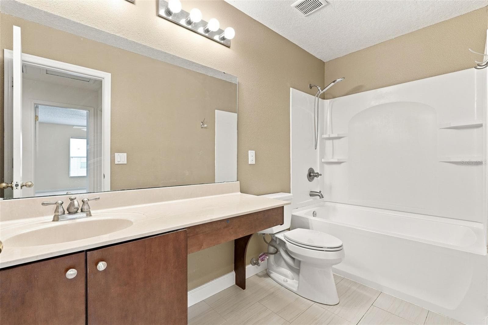 Secondary Bathroom - 340 GOLDEN DEWDROP WAY, OVIEDO