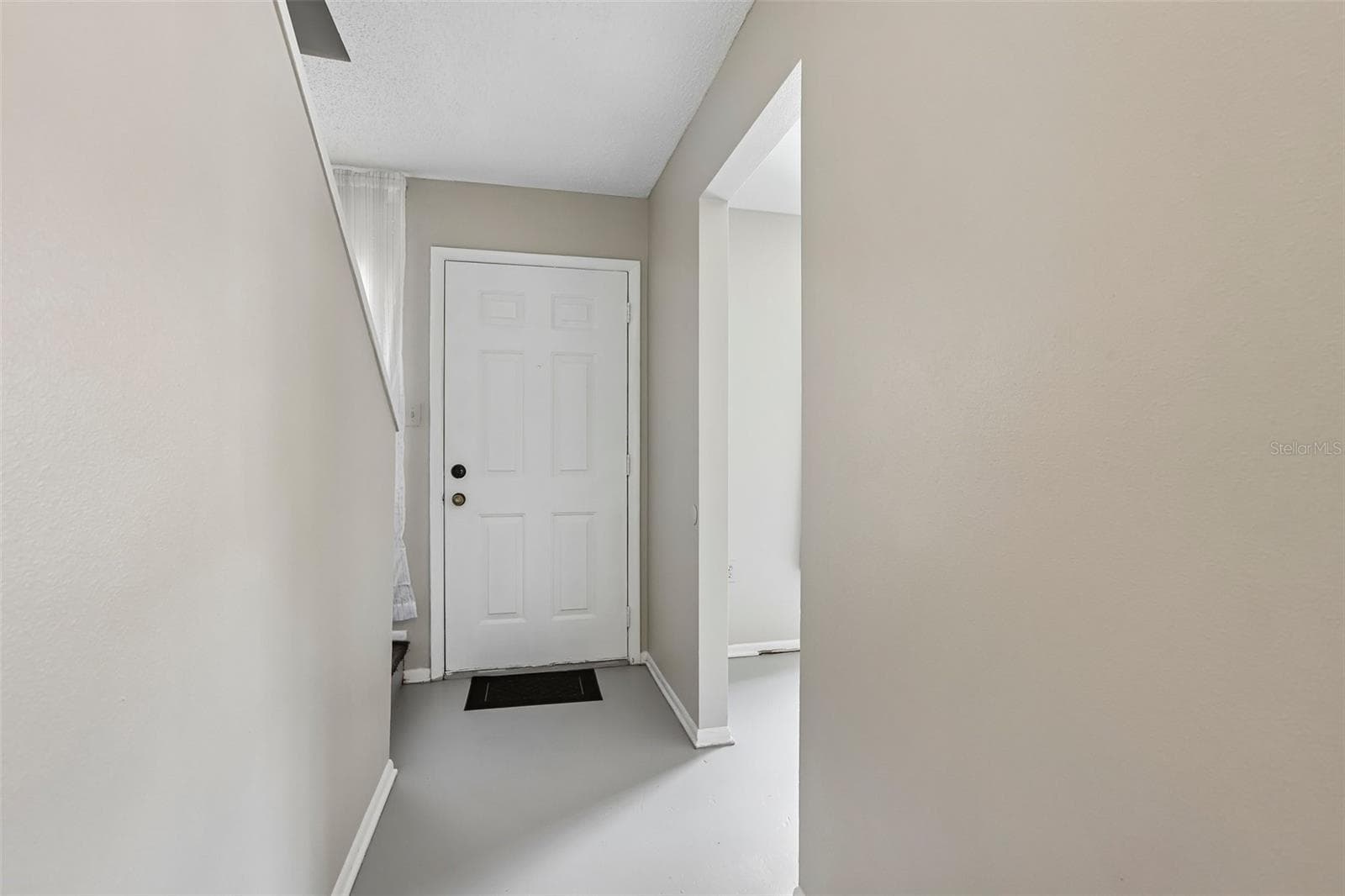 Townhouse at 8419 LAURELON PL, TEMPLE TERRACE, photo 7 of 53