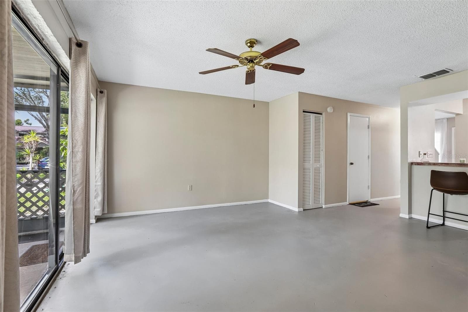 Townhouse at 8419 LAURELON PL, TEMPLE TERRACE, photo 13 of 53