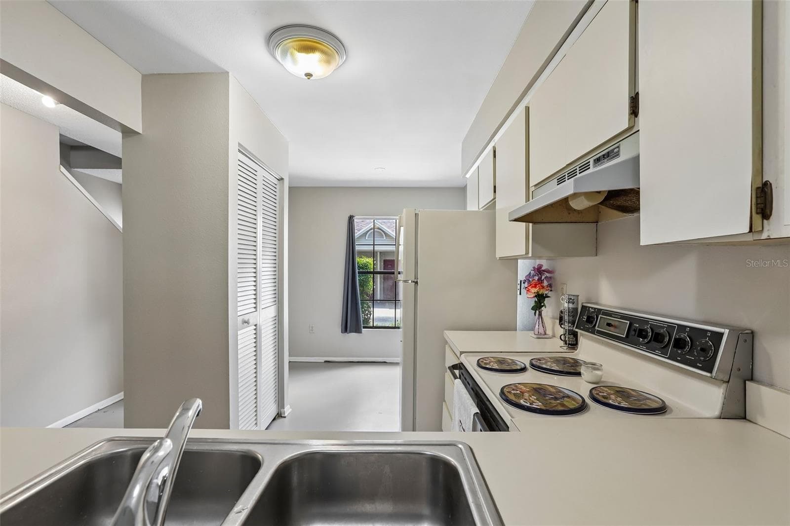 Townhouse at 8419 LAURELON PL, TEMPLE TERRACE, photo 19 of 53