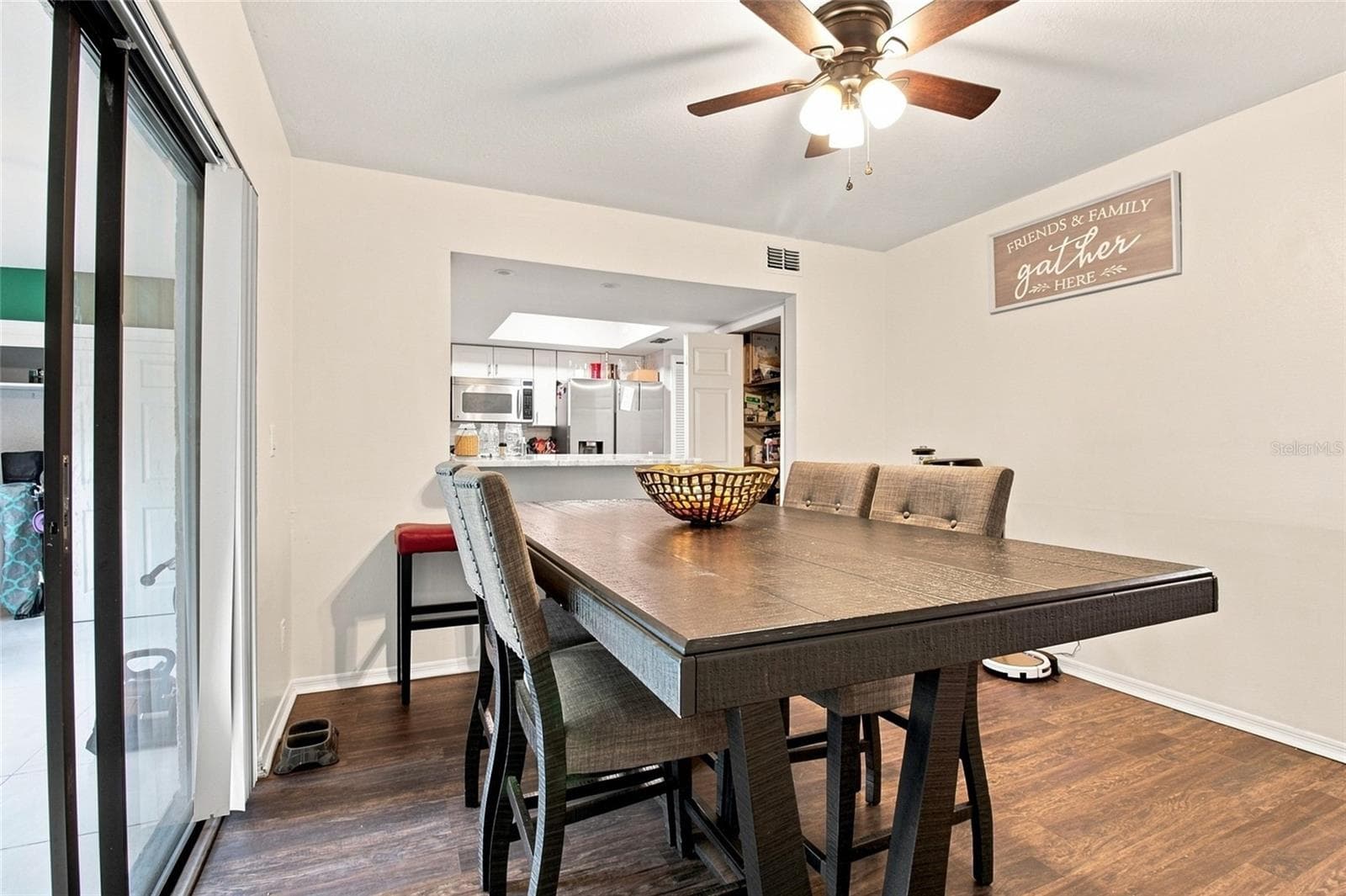 Townhouse at 3039 ABBEY CT, CLEARWATER, photo 5 of 29