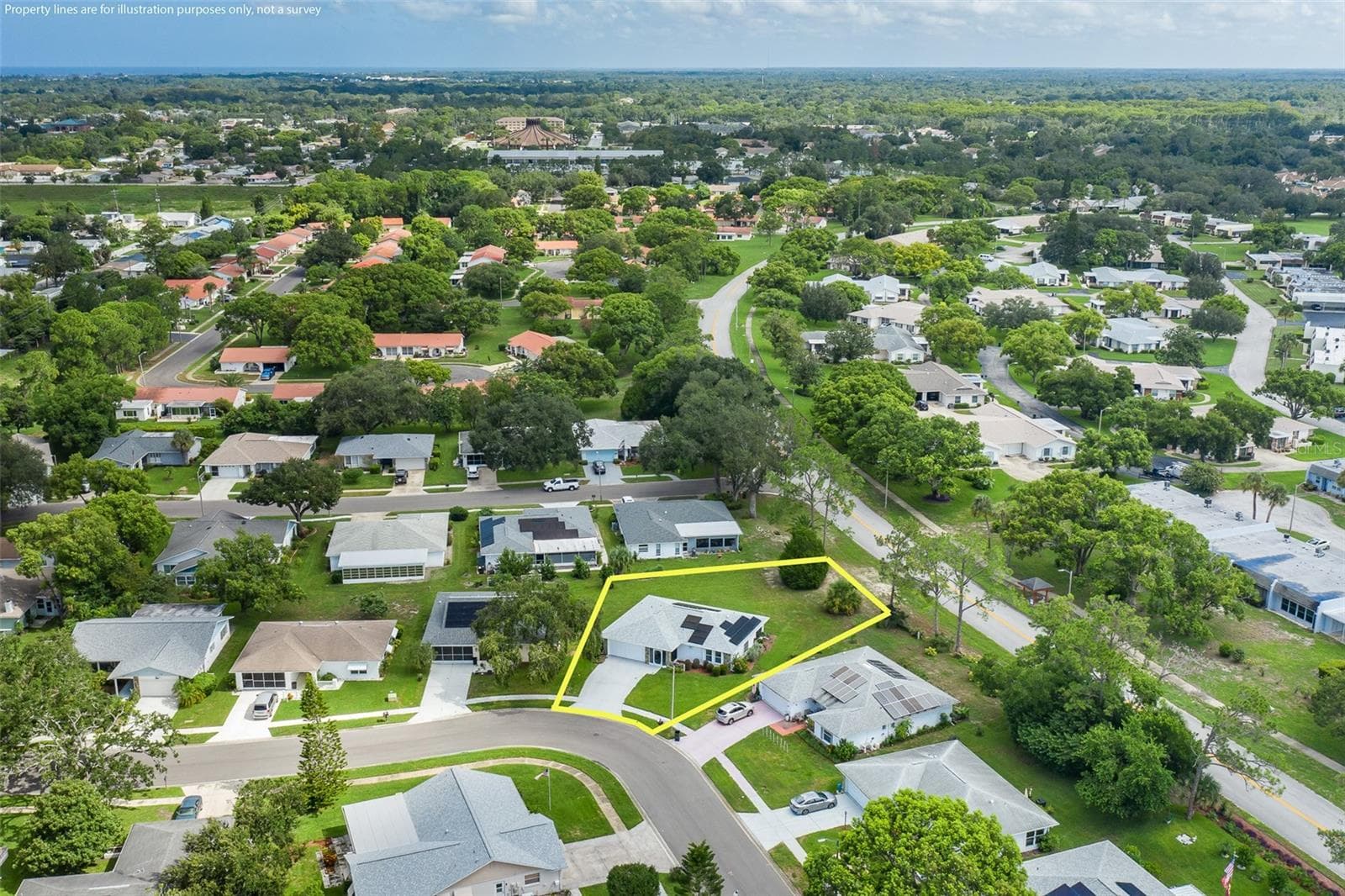 Single Family Residence at 11210 ELDERBERRY DR, PORT RICHEY, photo 4 of 39