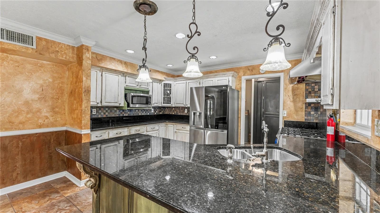 Single Family Residence at 4233 HOMEWOOD LN, LAKELAND, photo 28 of 121
