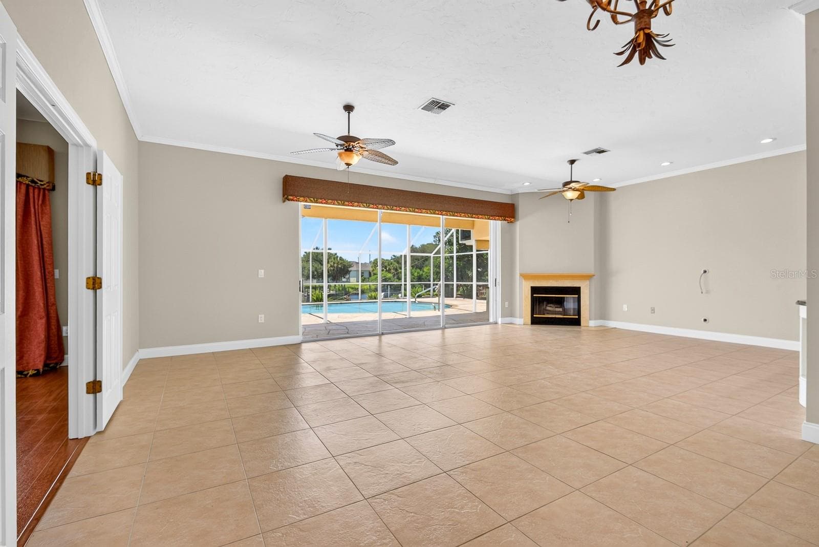 living and family room - 5410 61ST ST E, BRADENTON