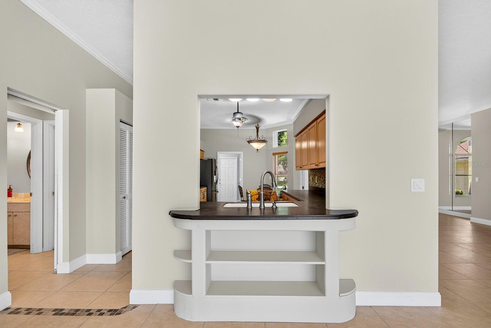 view to the kitchen - 5410 61ST ST E, BRADENTON