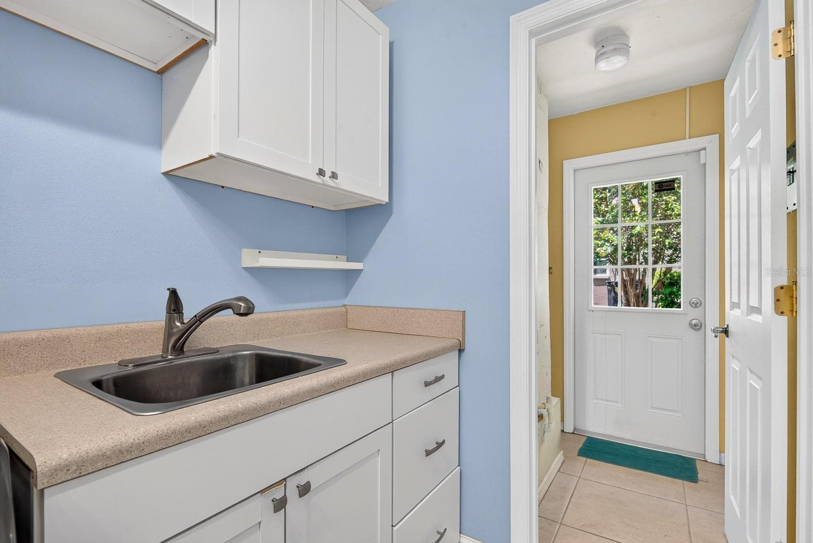 laundry room - 5410 61ST ST E, BRADENTON