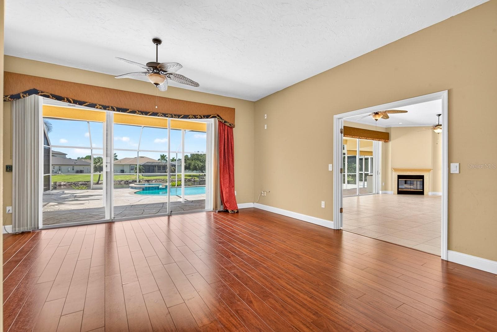 master bedroom - 5410 61ST ST E, BRADENTON