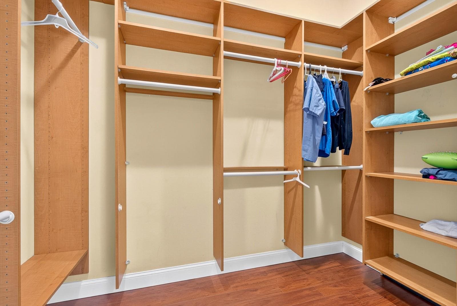 walk-in closet - 5410 61ST ST E, BRADENTON