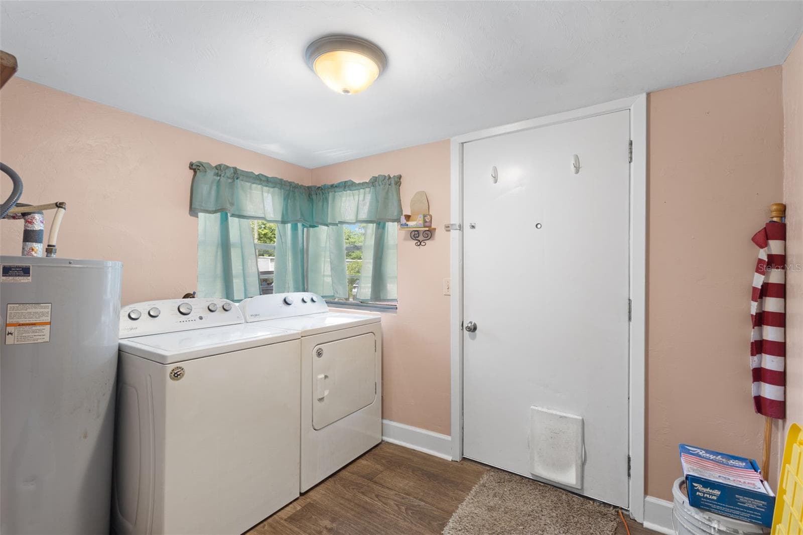 Single Family Residence at 729 NW 3RD AVE, TRENTON, photo 9 of 26