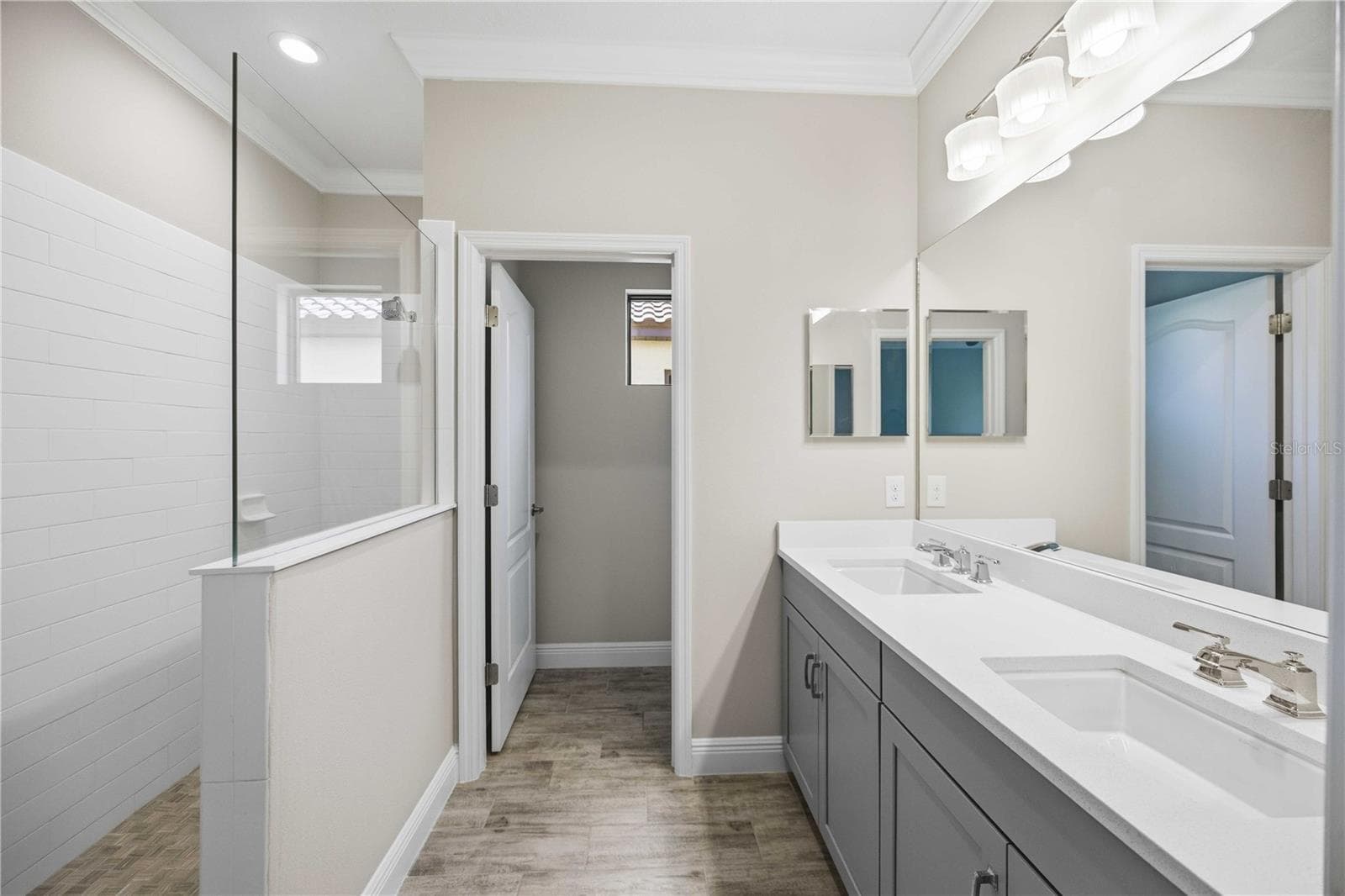 Single Family Residence at 26764 WEISKOPF DR, ENGLEWOOD, photo 37 of 66