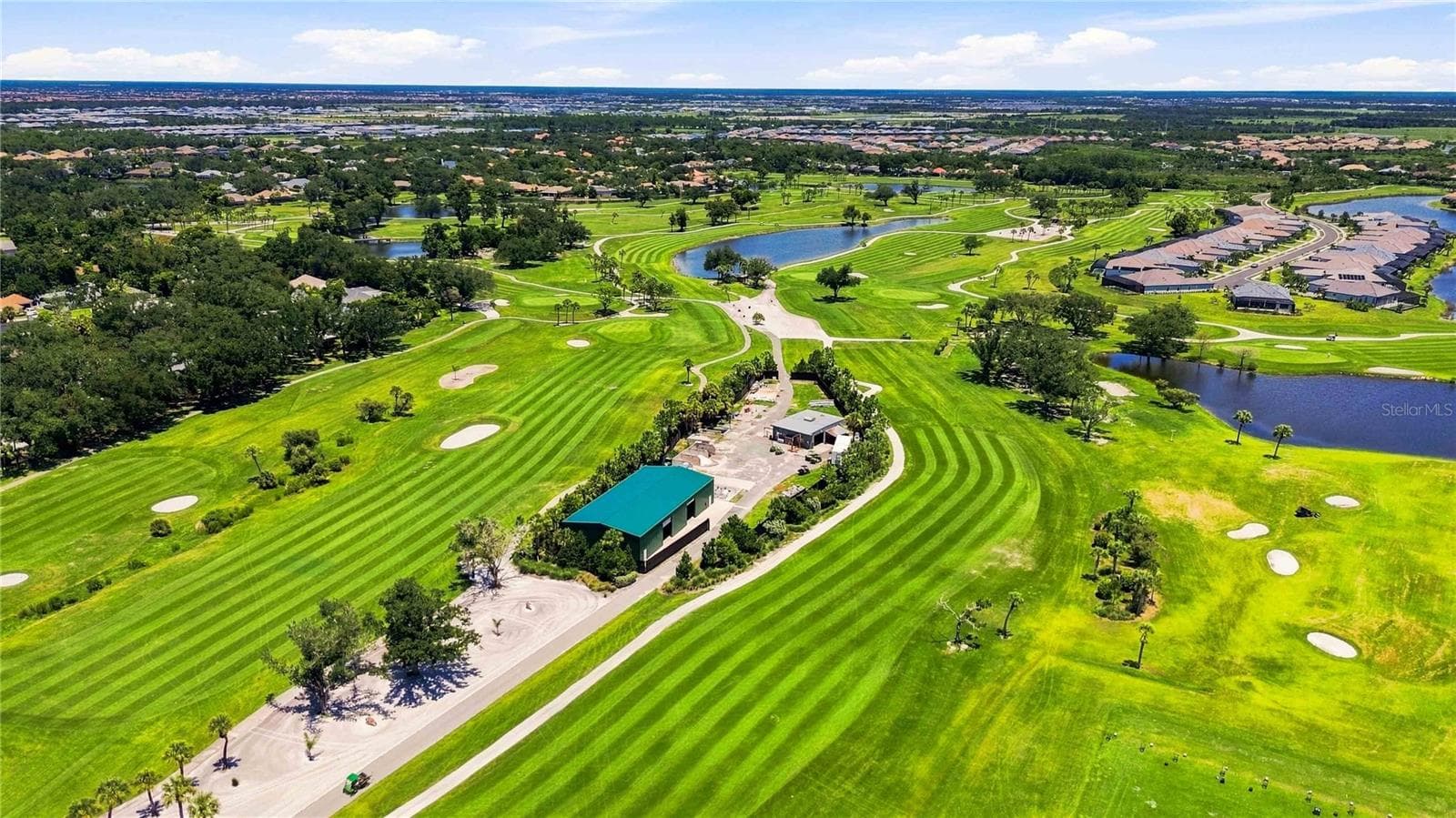 Single Family Residence at 26764 WEISKOPF DR, ENGLEWOOD, photo 60 of 66